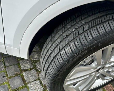 Белый Ауди Ку 5, объемом двигателя 1.98 л и пробегом 74 тыс. км за 26500 $, фото 53 на Automoto.ua