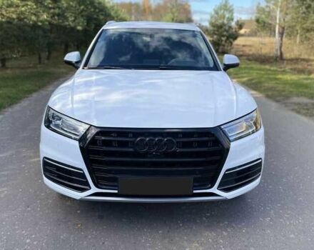 Білий Ауді Ку 5, об'ємом двигуна 2 л та пробігом 71 тис. км за 17600 $, фото 1 на Automoto.ua