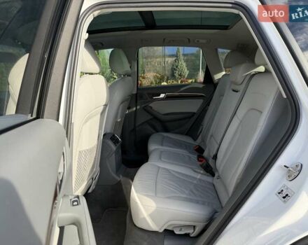 Ауді Ку 5 2017 у Львові на Automoto.ua Білий Ауді Ку 5, об'ємом двигуна 1.98 л та пробігом 147 тис. км за 17499 $, фото 43 на Automoto.ua