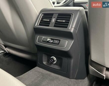 Белый Ауди Ку 5, объемом двигателя 1.98 л и пробегом 104 тыс. км за 36000 $, фото 27 на Automoto.ua