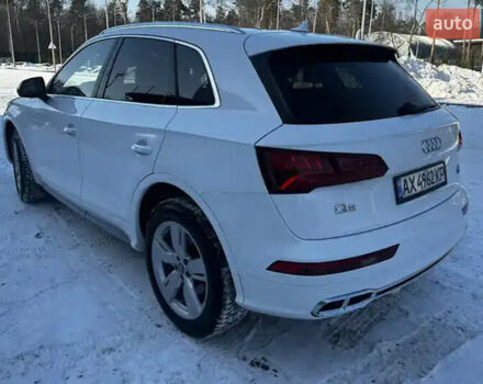 Белый Ауди Ку 5, объемом двигателя 1.98 л и пробегом 108 тыс. км за 23650 $, фото 10 на Automoto.ua