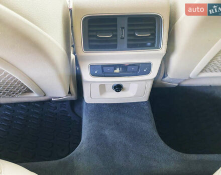 Белый Ауди Ку 5, объемом двигателя 2 л и пробегом 173 тыс. км за 24900 $, фото 29 на Automoto.ua