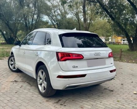 Білий Ауді Ку 5, об'ємом двигуна 2 л та пробігом 90 тис. км за 13000 $, фото 7 на Automoto.ua