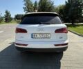 Белый Ауди Ку 5, объемом двигателя 1.97 л и пробегом 99 тыс. км за 32000 $, фото 5 на Automoto.ua