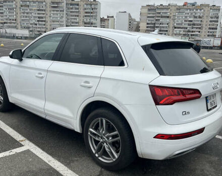 Білий Ауді Ку 5, об'ємом двигуна 1.98 л та пробігом 94 тис. км за 29800 $, фото 2 на Automoto.ua