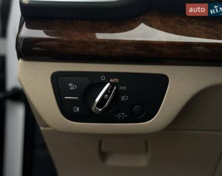 Білий Ауді Ку 5, об'ємом двигуна 2 л та пробігом 215 тис. км за 22000 $, фото 34 на Automoto.ua