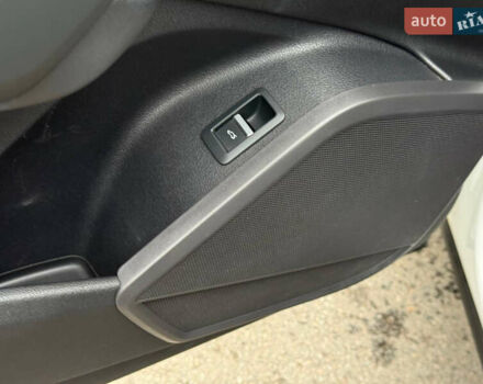 Белый Ауди Ку 5, объемом двигателя 1.98 л и пробегом 200 тыс. км за 22499 $, фото 38 на Automoto.ua