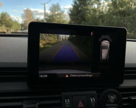 Білий Ауді Ку 5, об'ємом двигуна 2 л та пробігом 71 тис. км за 17600 $, фото 9 на Automoto.ua