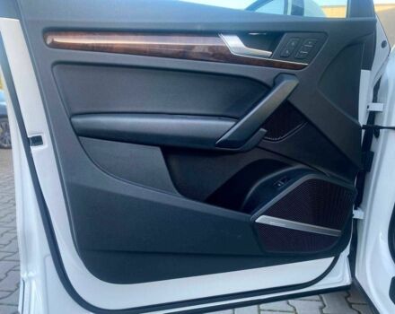 Білий Ауді Ку 5, об'ємом двигуна 2 л та пробігом 189 тис. км за 21800 $, фото 18 на Automoto.ua