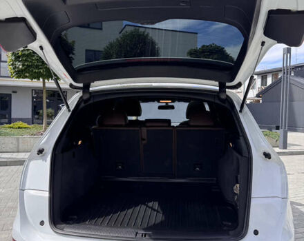 Белый Ауди Ку 5, объемом двигателя 1.98 л и пробегом 112 тыс. км за 21100 $, фото 18 на Automoto.ua