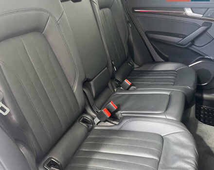 Білий Ауді Ку 5, об'ємом двигуна 2 л та пробігом 46 тис. км за 25950 $, фото 9 на Automoto.ua