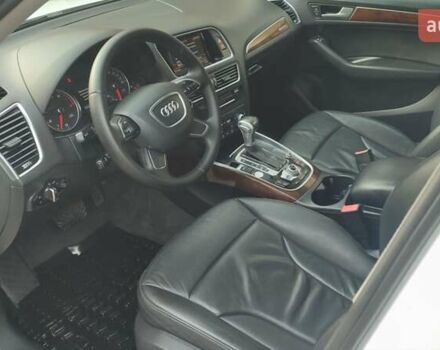 Білий Ауді Ку 5, об'ємом двигуна 1.98 л та пробігом 225 тис. км за 15900 $, фото 6 на Automoto.ua