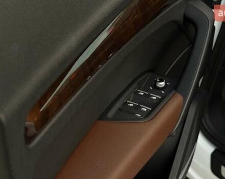 Белый Ауди Ку 5, объемом двигателя 1.98 л и пробегом 108 тыс. км за 26700 $, фото 20 на Automoto.ua