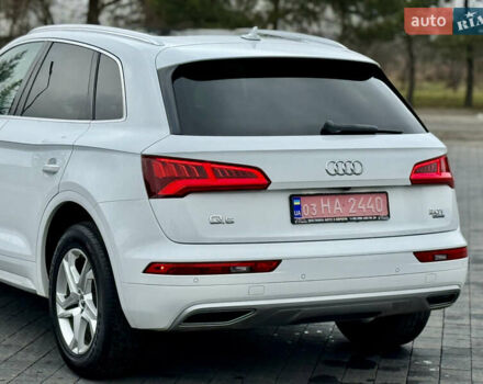 Білий Ауді Ку 5, об'ємом двигуна 1.98 л та пробігом 159 тис. км за 24699 $, фото 28 на Automoto.ua