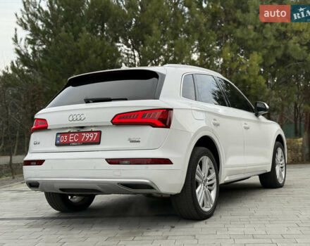 Білий Ауді Ку 5, об'ємом двигуна 2 л та пробігом 194 тис. км за 24500 $, фото 9 на Automoto.ua