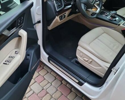Білий Ауді Ку 5, об'ємом двигуна 1.98 л та пробігом 132 тис. км за 27500 $, фото 25 на Automoto.ua