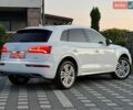 Білий Ауді Ку 5, об'ємом двигуна 2 л та пробігом 80 тис. км за 26950 $, фото 22 на Automoto.ua