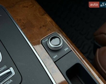 Белый Ауди Ку 5, объемом двигателя 1.98 л и пробегом 158 тыс. км за 25500 $, фото 68 на Automoto.ua