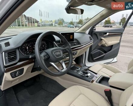 Білий Ауді Ку 5, об'ємом двигуна 1.98 л та пробігом 60 тис. км за 31500 $, фото 40 на Automoto.ua