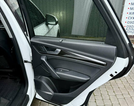 Білий Ауді Ку 5, об'ємом двигуна 1.98 л та пробігом 229 тис. км за 22400 $, фото 61 на Automoto.ua