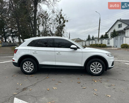 Белый Ауди Ку 5, объемом двигателя 1.98 л и пробегом 206 тыс. км за 25900 $, фото 26 на Automoto.ua