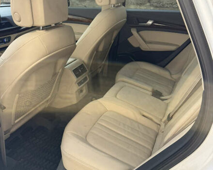 Белый Ауди Ку 5, объемом двигателя 2 л и пробегом 168 тыс. км за 26990 $, фото 17 на Automoto.ua