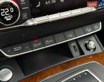 Белый Ауди Ку 5, объемом двигателя 1.98 л и пробегом 158 тыс. км за 25500 $, фото 63 на Automoto.ua