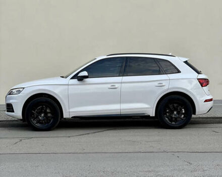 Белый Ауди Ку 5, объемом двигателя 1.98 л и пробегом 142 тыс. км за 26300 $, фото 2 на Automoto.ua