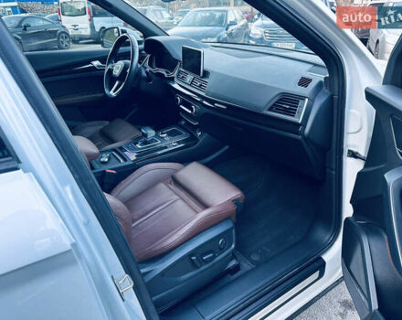 Білий Ауді Ку 5, об'ємом двигуна 1.98 л та пробігом 86 тис. км за 29500 $, фото 6 на Automoto.ua