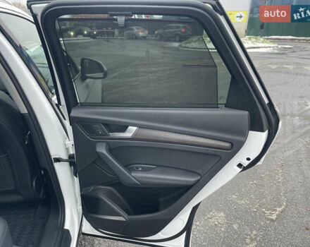 Белый Ауди Ку 5, объемом двигателя 2 л и пробегом 120 тыс. км за 27800 $, фото 13 на Automoto.ua