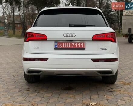 Білий Ауді Ку 5, об'ємом двигуна 2 л та пробігом 87 тис. км за 20998 $, фото 10 на Automoto.ua