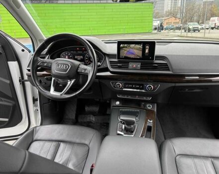 Белый Ауди Ку 5, объемом двигателя 2 л и пробегом 107 тыс. км за 26900 $, фото 8 на Automoto.ua