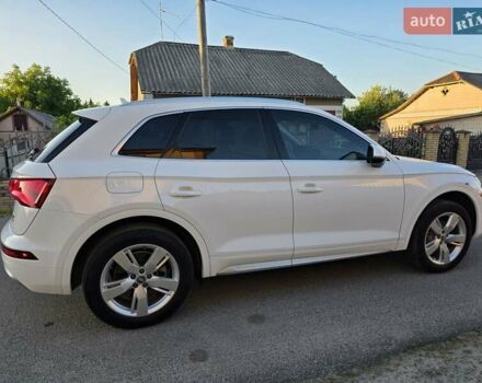 Білий Ауді Ку 5, об'ємом двигуна 1.98 л та пробігом 97 тис. км за 23500 $, фото 14 на Automoto.ua