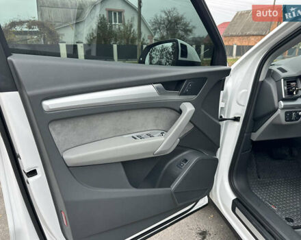 Белый Ауди Ку 5, объемом двигателя 1.98 л и пробегом 206 тыс. км за 25900 $, фото 29 на Automoto.ua