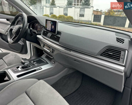 Белый Ауди Ку 5, объемом двигателя 1.98 л и пробегом 206 тыс. км за 25900 $, фото 52 на Automoto.ua