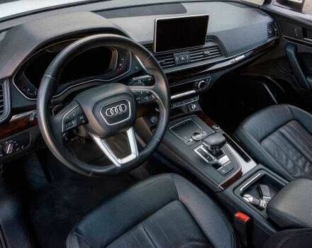 Білий Ауді Ку 5, об'ємом двигуна 2 л та пробігом 98 тис. км за 8000 $, фото 9 на Automoto.ua