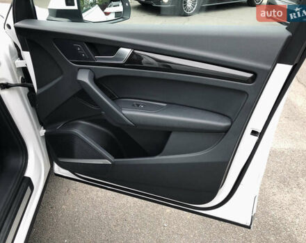 Белый Ауди Ку 5, объемом двигателя 2 л и пробегом 155 тыс. км за 17980 $, фото 44 на Automoto.ua