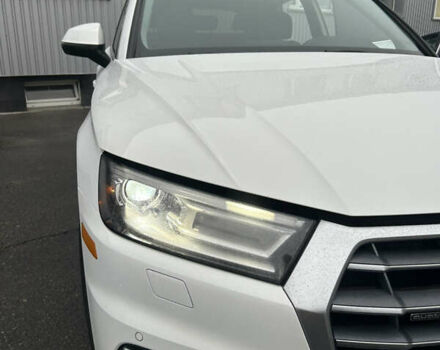 Белый Ауди Ку 5, объемом двигателя 1.98 л и пробегом 145 тыс. км за 23888 $, фото 28 на Automoto.ua