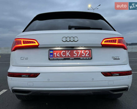 Білий Ауді Ку 5, об'ємом двигуна 1.98 л та пробігом 111 тис. км за 25600 $, фото 6 на Automoto.ua
