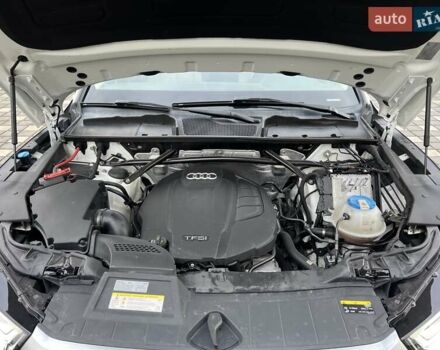 Белый Ауди Ку 5, объемом двигателя 2 л и пробегом 135 тыс. км за 26950 $, фото 186 на Automoto.ua