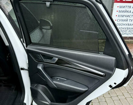 Білий Ауді Ку 5, об'ємом двигуна 1.98 л та пробігом 229 тис. км за 22400 $, фото 64 на Automoto.ua