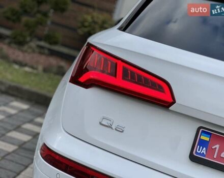 Белый Ауди Ку 5, объемом двигателя 2 л и пробегом 135 тыс. км за 26950 $, фото 74 на Automoto.ua