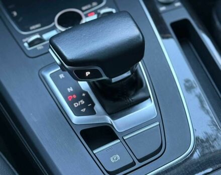 Білий Ауді Ку 5, об'ємом двигуна 2 л та пробігом 180 тис. км за 22299 $, фото 14 на Automoto.ua