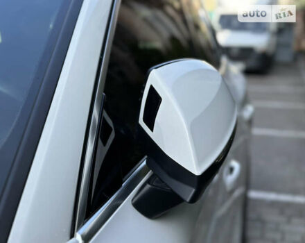 Белый Ауди Ку 5, объемом двигателя 2 л и пробегом 41 тыс. км за 24900 $, фото 23 на Automoto.ua