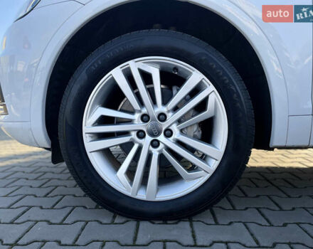 Белый Ауди Ку 5, объемом двигателя 1.98 л и пробегом 193 тыс. км за 25000 $, фото 8 на Automoto.ua