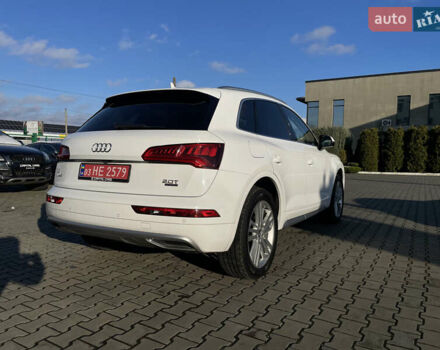 Белый Ауди Ку 5, объемом двигателя 1.98 л и пробегом 193 тыс. км за 25000 $, фото 3 на Automoto.ua