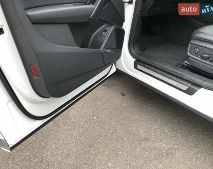 Белый Ауди Ку 5, объемом двигателя 2 л и пробегом 155 тыс. км за 17980 $, фото 39 на Automoto.ua