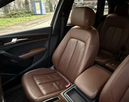 Белый Ауди Ку 5, объемом двигателя 1.98 л и пробегом 108 тыс. км за 26700 $, фото 4 на Automoto.ua