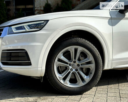 Белый Ауди Ку 5, объемом двигателя 2 л и пробегом 41 тыс. км за 24900 $, фото 3 на Automoto.ua