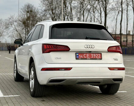 Белый Ауди Ку 5, объемом двигателя 2 л и пробегом 162 тыс. км за 20900 $, фото 15 на Automoto.ua